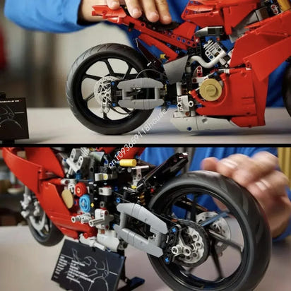 1-12 Scale Buildable Ducati Panigale V4 (1603 pcs)